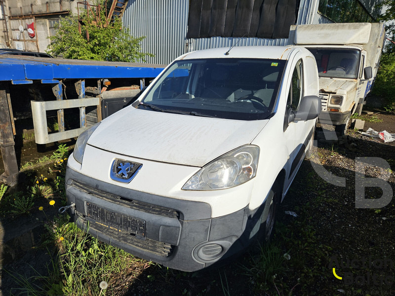 Peugeot Partner - Mali kombi: slika 1 Peugeot Partner - Mali kombi: slika 1