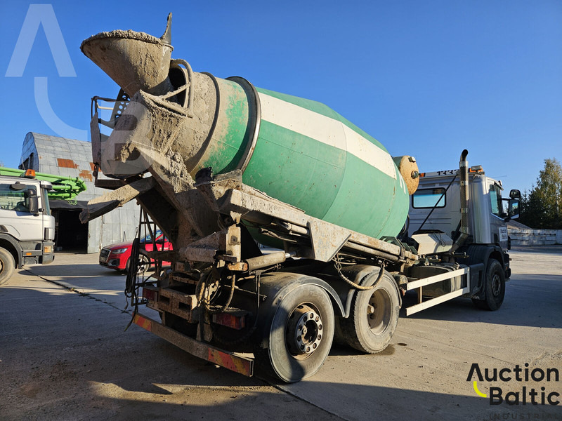 Scania P 94 GB - Mikser za beton: slika 4 Scania P 94 GB - Mikser za beton: slika 4