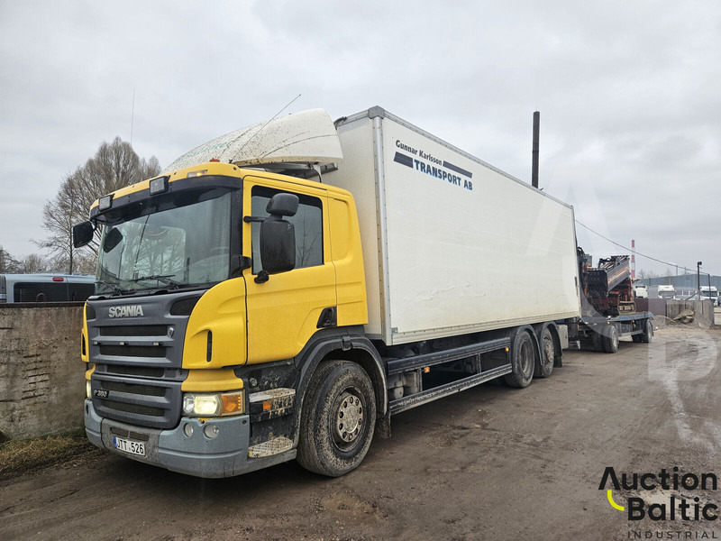 Scania P380 - Kamion sa zatvorenim sandukom: slika 2 Scania P380 - Kamion sa zatvorenim sandukom: slika 2