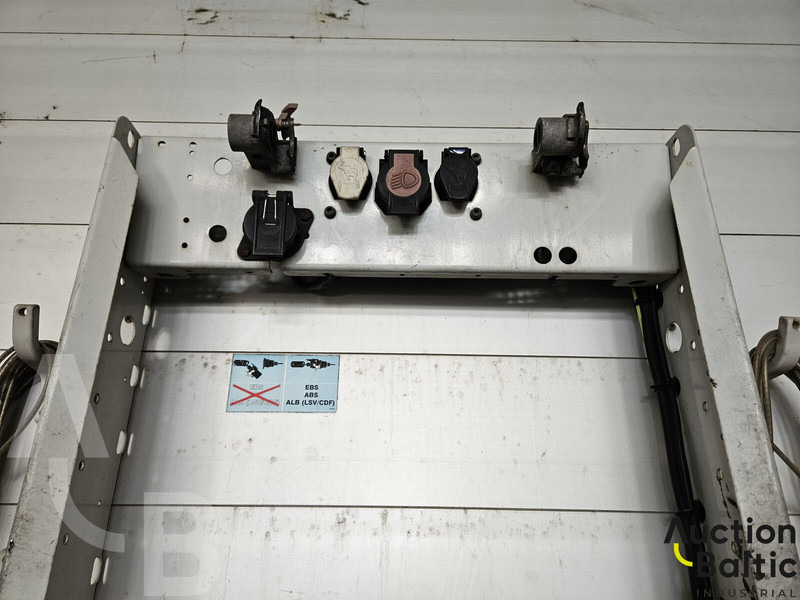 Schmitz Cargobull SCS 24 - Poluprikolica sa ceradom: slika 3 Schmitz Cargobull SCS 24 - Poluprikolica sa ceradom: slika 3