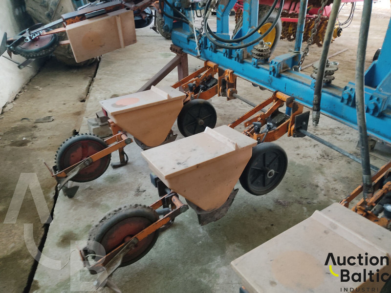 Schmotzer UD2000 - Mašina za preciznu setvu: slika 5 Schmotzer UD2000 - Mašina za preciznu setvu: slika 5