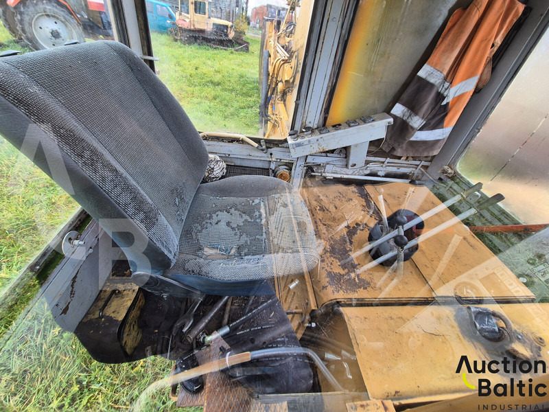 Talleks - Rovokopač: slika 5 Talleks - Rovokopač: slika 5