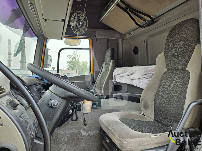DAF FT CF85 - Tegljač: slika 4 DAF FT CF85 - Tegljač: slika 4