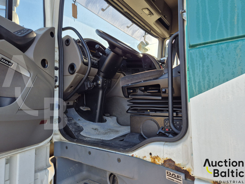 DAF FT XF105 - Tegljač: slika 5 DAF FT XF105 - Tegljač: slika 5