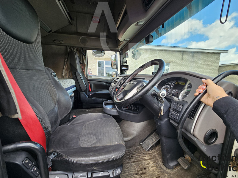 DAF XF460 - Tegljač: slika 4 DAF XF460 - Tegljač: slika 4