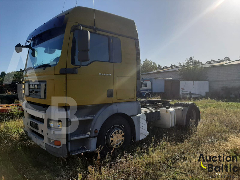 MAN TGA18.440 - Tegljač: slika 2 MAN TGA18.440 - Tegljač: slika 2