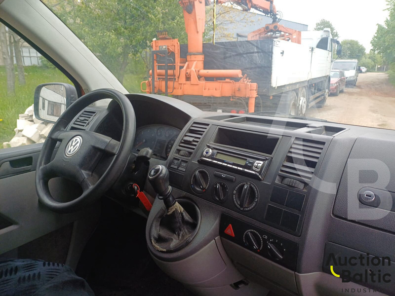 Minibus, Putnički kombi Volkswagen Transporter: slika 6