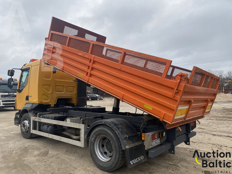 Volvo FL 240 4x2 - Istovarivač: slika 4 Volvo FL 240 4x2 - Istovarivač: slika 4