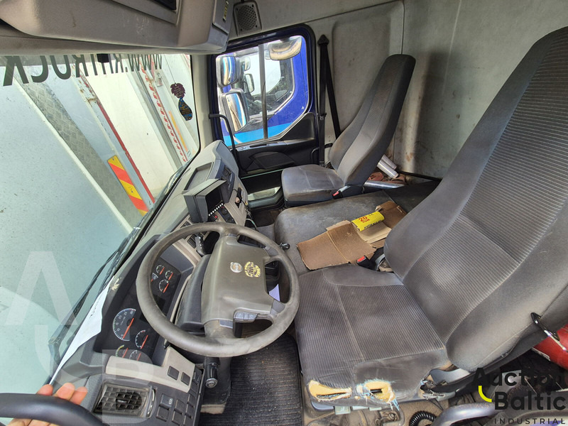 Volvo FL240 - Kamion sa zatvorenim sandukom: slika 5 Volvo FL240 - Kamion sa zatvorenim sandukom: slika 5