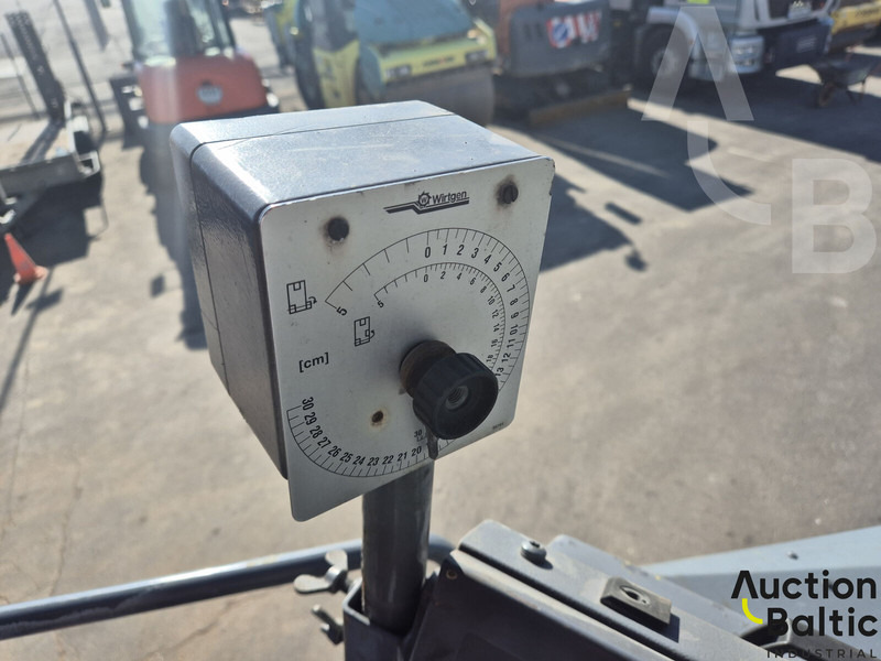 Mašina za asfalt Wirtgen W50DC: slika 12 Mašina za asfalt Wirtgen W50DC: slika 12