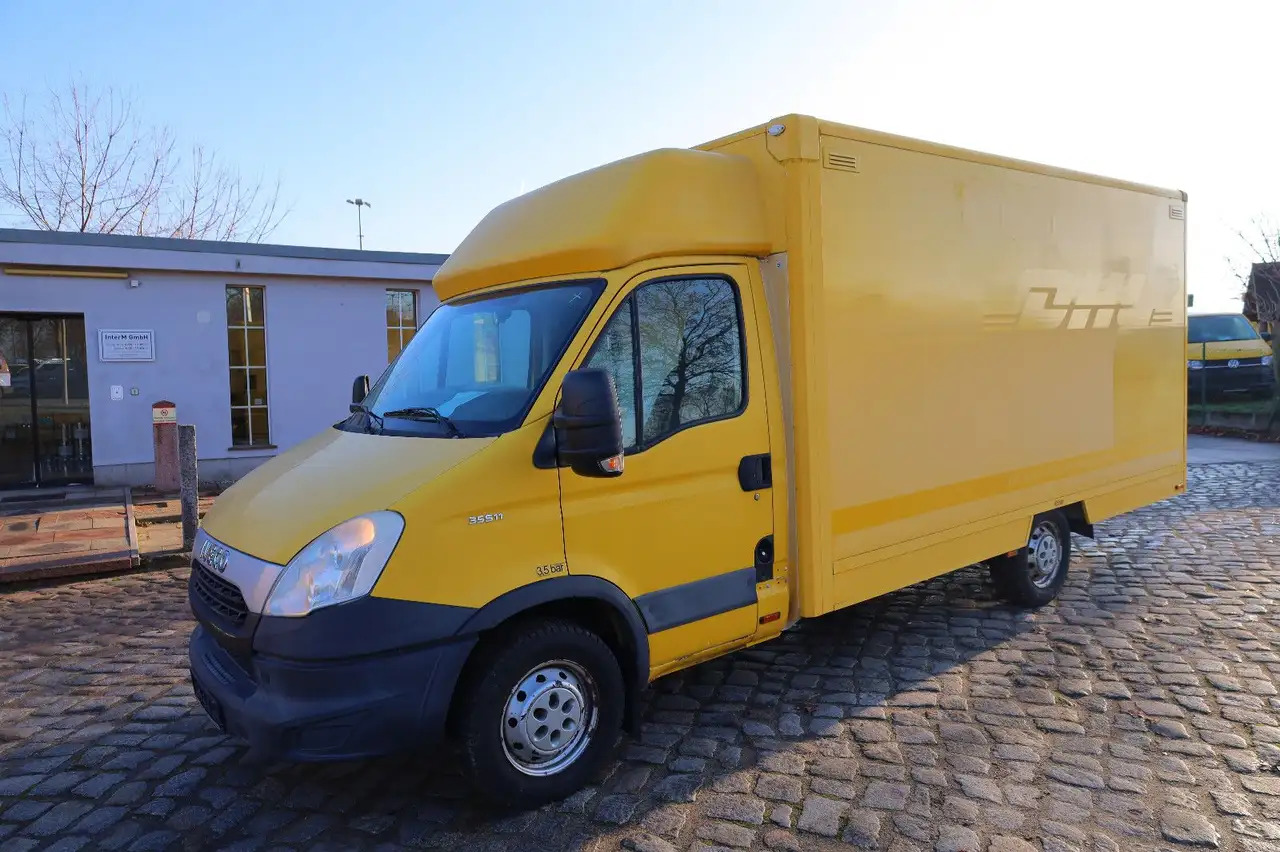Iveco Daily/ Regalsystem/Luftfeder/1. Hand - Dostavno vozilo sa zatvorenim sandukom: slika 2 Iveco Daily/ Regalsystem/Luftfeder/1. Hand - Dostavno vozilo sa zatvorenim sandukom: slika 2