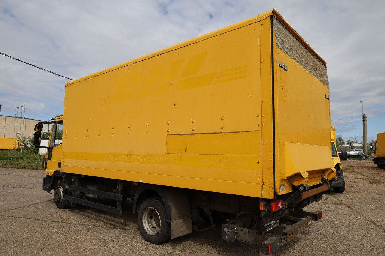 Iveco M752/Koffer/ 1. Hand - Dostavno vozilo sa zatvorenim sandukom: slika 4 Iveco M752/Koffer/ 1. Hand - Dostavno vozilo sa zatvorenim sandukom: slika 4