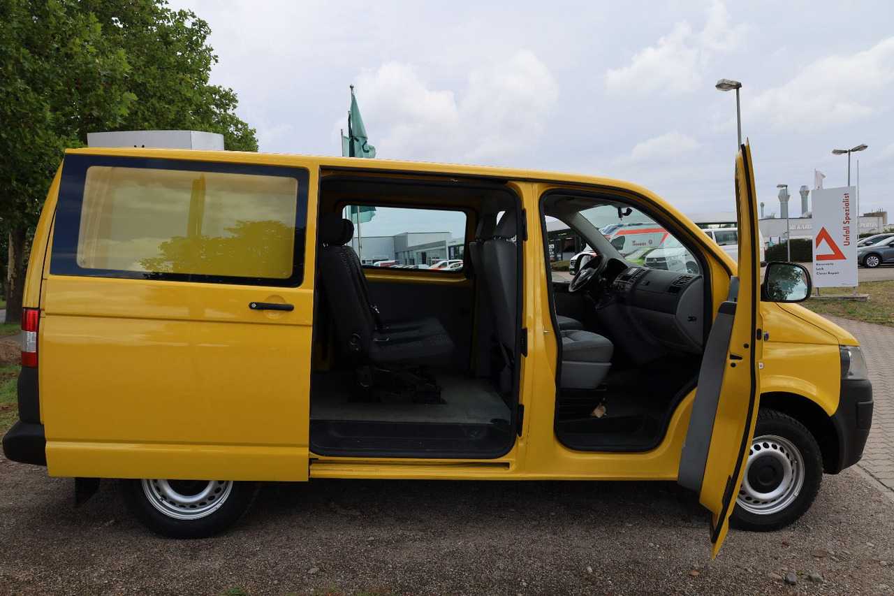 Volkswagen T5 Transporter Kasten-Kombi 2.0 TDI/EU5/5-Sitze - Mali kombi: slika 1 Volkswagen T5 Transporter Kasten-Kombi 2.0 TDI/EU5/5-Sitze - Mali kombi: slika 1