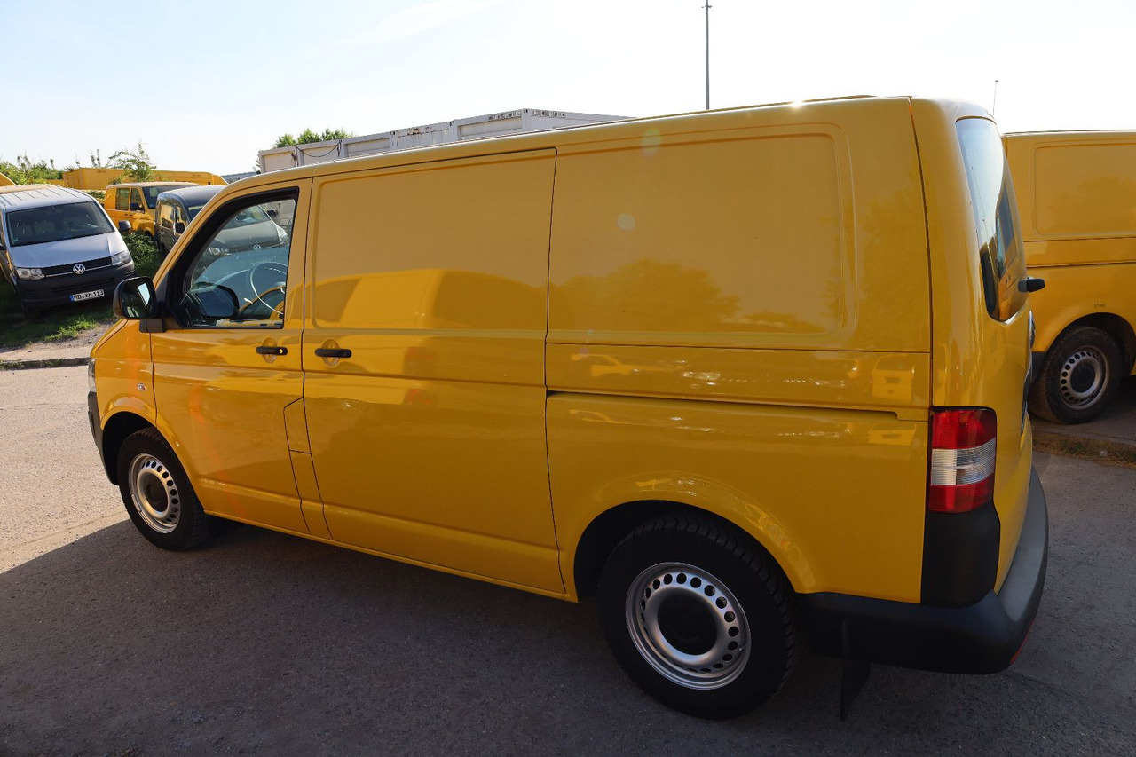 Volkswagen T5 Transporter Kasten-Kombi 2.0 TDI/EU5 - Mali kombi: slika 3 Volkswagen T5 Transporter Kasten-Kombi 2.0 TDI/EU5 - Mali kombi: slika 3