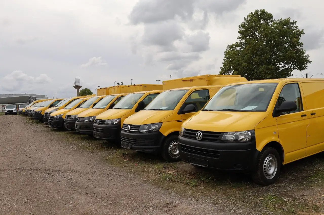 Volkswagen T5 Transporter Kasten-Kombi 2.0 TDI/EU5 - Automobil: slika 1 Volkswagen T5 Transporter Kasten-Kombi 2.0 TDI/EU5 - Automobil: slika 1