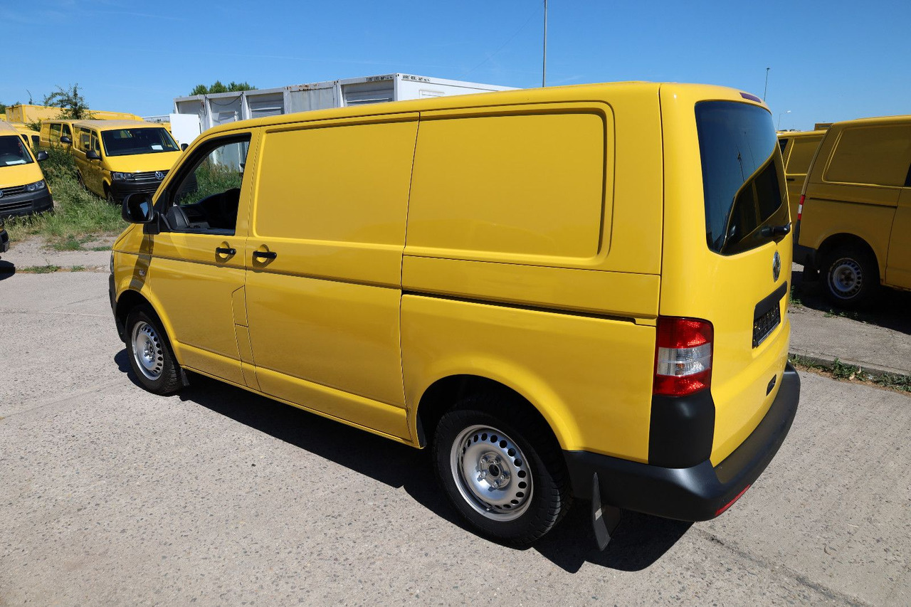 Volkswagen T5 Transporter Kasten-Kombi 2.0 TDI/EU5 - Mali kombi: slika 3 Volkswagen T5 Transporter Kasten-Kombi 2.0 TDI/EU5 - Mali kombi: slika 3