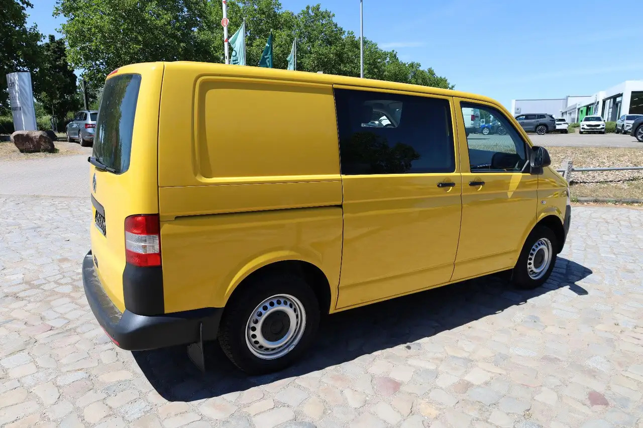 Volkswagen T5 Transporter Kasten-Kombi 2.0 TDI/EU5 - Automobil: slika 3 Volkswagen T5 Transporter Kasten-Kombi 2.0 TDI/EU5 - Automobil: slika 3