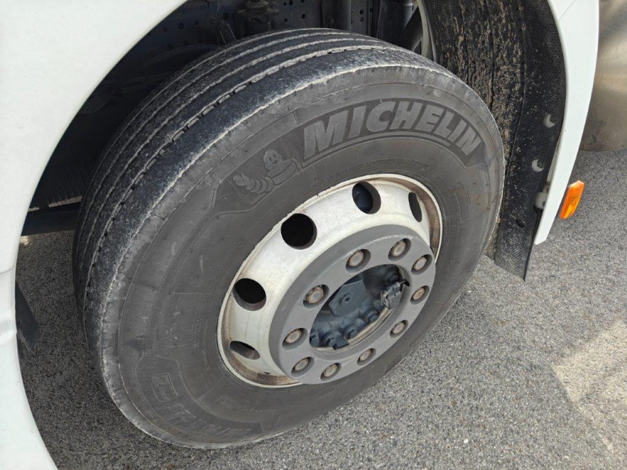 IVECO Stralis AS440S46T/PLNG Intarder Klima Luftfeder ZV - Tegljač: slika 5 IVECO Stralis AS440S46T/PLNG Intarder Klima Luftfeder ZV - Tegljač: slika 5