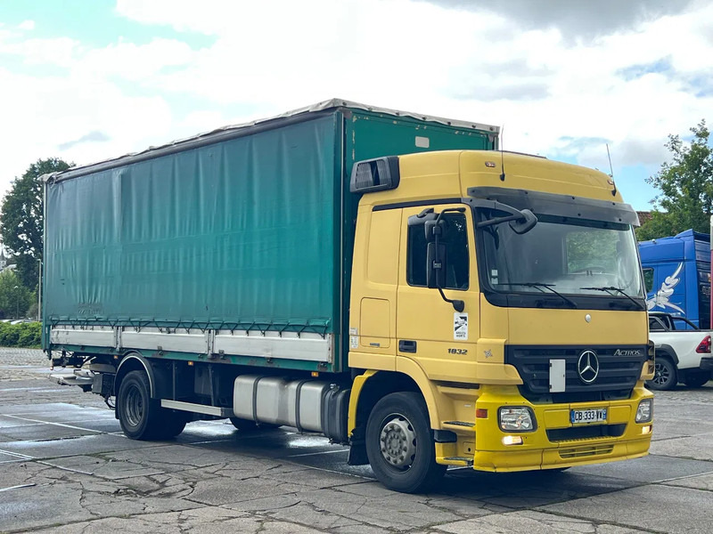Mercedes-Benz Actros 1832 V6***3Pedal EPS***AIRCO-***Actros 1832*** - Kamion sa zatvorenim sandukom: slika 1 Mercedes-Benz Actros 1832 V6***3Pedal EPS***AIRCO-***Actros 1832*** - Kamion sa zatvorenim sandukom: slika 1