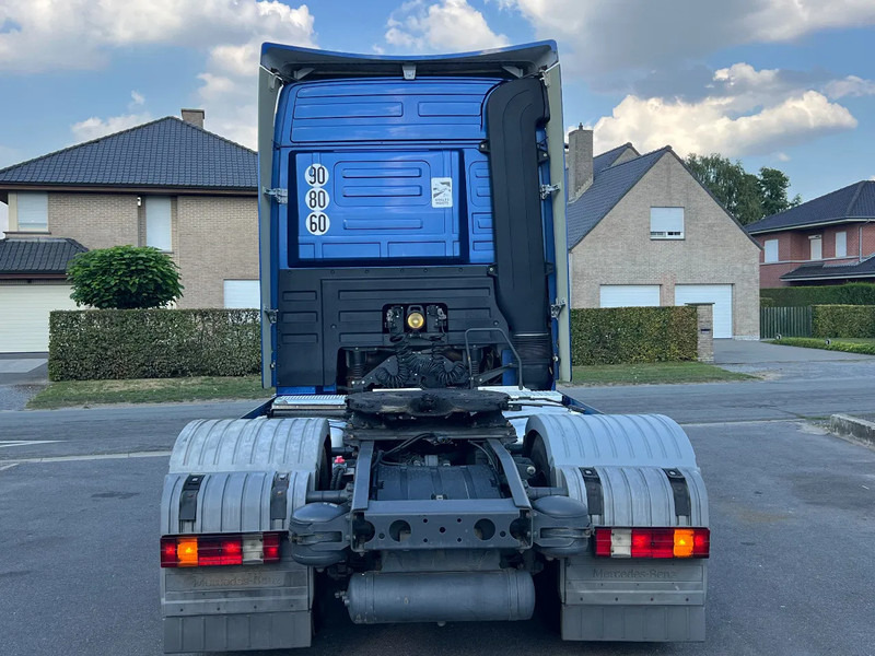 Mercedes-Benz Actros 1850 V8***Euro3**MEGA SPACE 1850 TOP CONDITION** - Tegljač: slika 5 Mercedes-Benz Actros 1850 V8***Euro3**MEGA SPACE 1850 TOP CONDITION** - Tegljač: slika 5