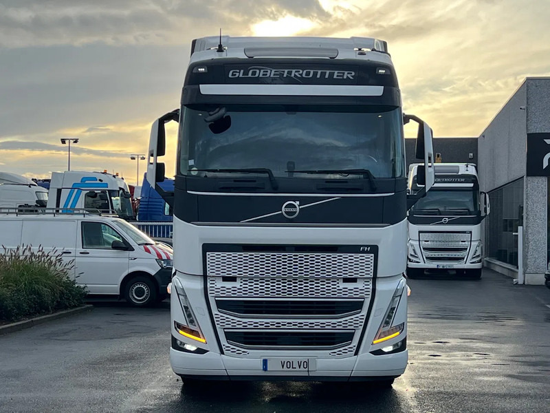 Volvo FH 500 I SHIFT**FH500 TURBO COMPOUND**512000km - Tegljač: slika 4 Volvo FH 500 I SHIFT**FH500 TURBO COMPOUND**512000km - Tegljač: slika 4