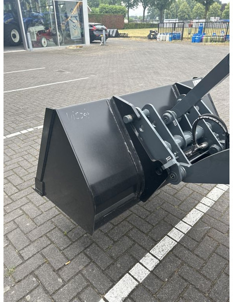 Tobroco Grondbak 130 cm Giant aanspan - Kašika za Građevinska mašina: slika 4 Tobroco Grondbak 130 cm Giant aanspan - Kašika za Građevinska mašina: slika 4