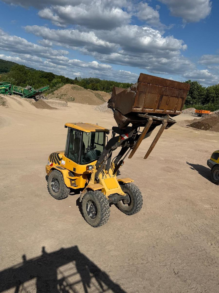 Utovarivač točkaš Volvo L 30 B-Z/K incl. 3-1shovel and fork: slika 30
