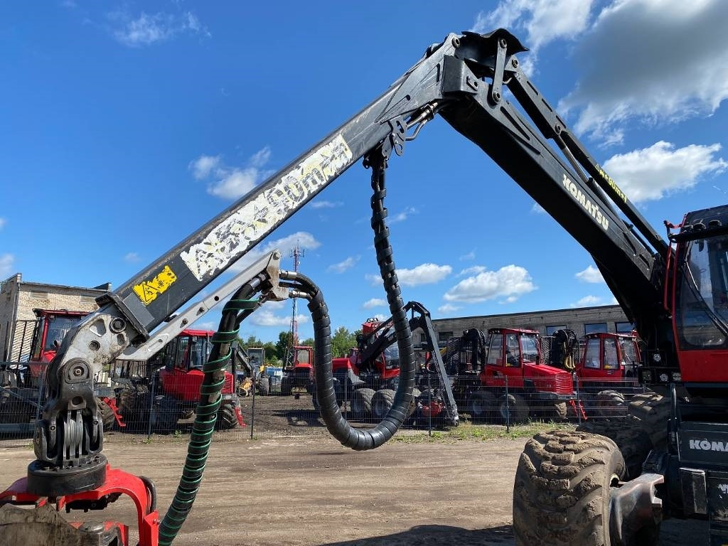 Kombajn za šumarstvo Komatsu 911: slika 10