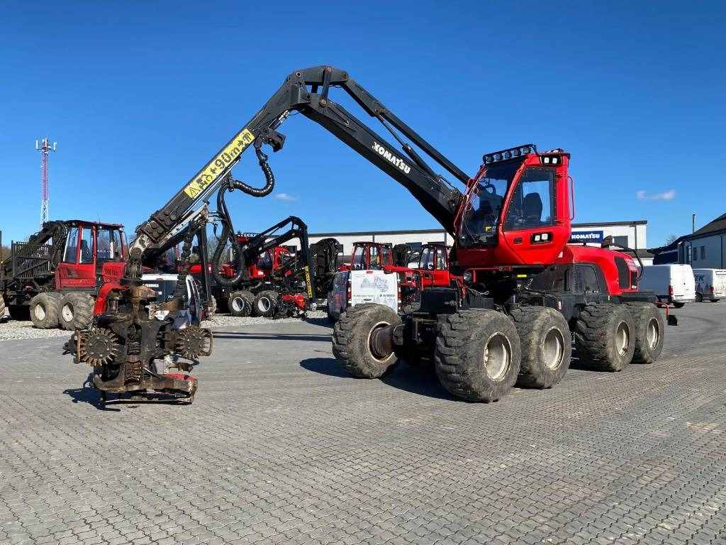 Komatsu 931 XC - Kombajn za šumarstvo: slika 1 Komatsu 931 XC - Kombajn za šumarstvo: slika 1