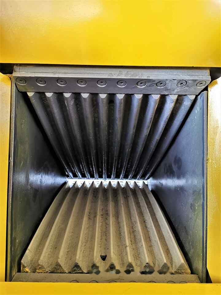 AME Crusher Bucket (MCB 40) - Kašika za Bager: slika 5 AME Crusher Bucket (MCB 40) - Kašika za Bager: slika 5