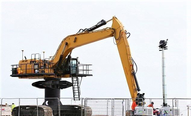 AME Elevated Excavator and Long Reach Boom from Manufacturer - Platforma za Bager: slika 1 AME Elevated Excavator and Long Reach Boom from Manufacturer - Platforma za Bager: slika 1