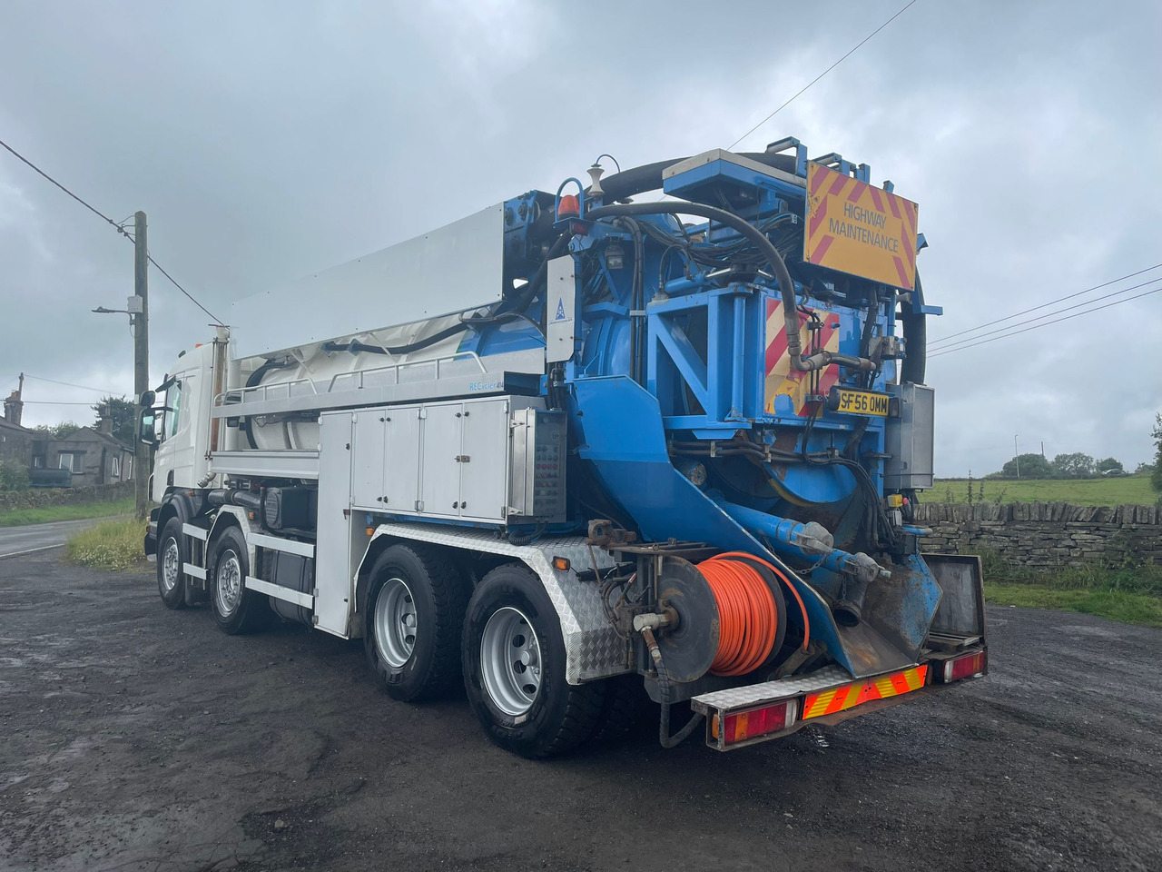 Scania P420 JHL combi tanker recykler - Vakuumska cisterna: slika 4 Scania P420 JHL combi tanker recykler - Vakuumska cisterna: slika 4