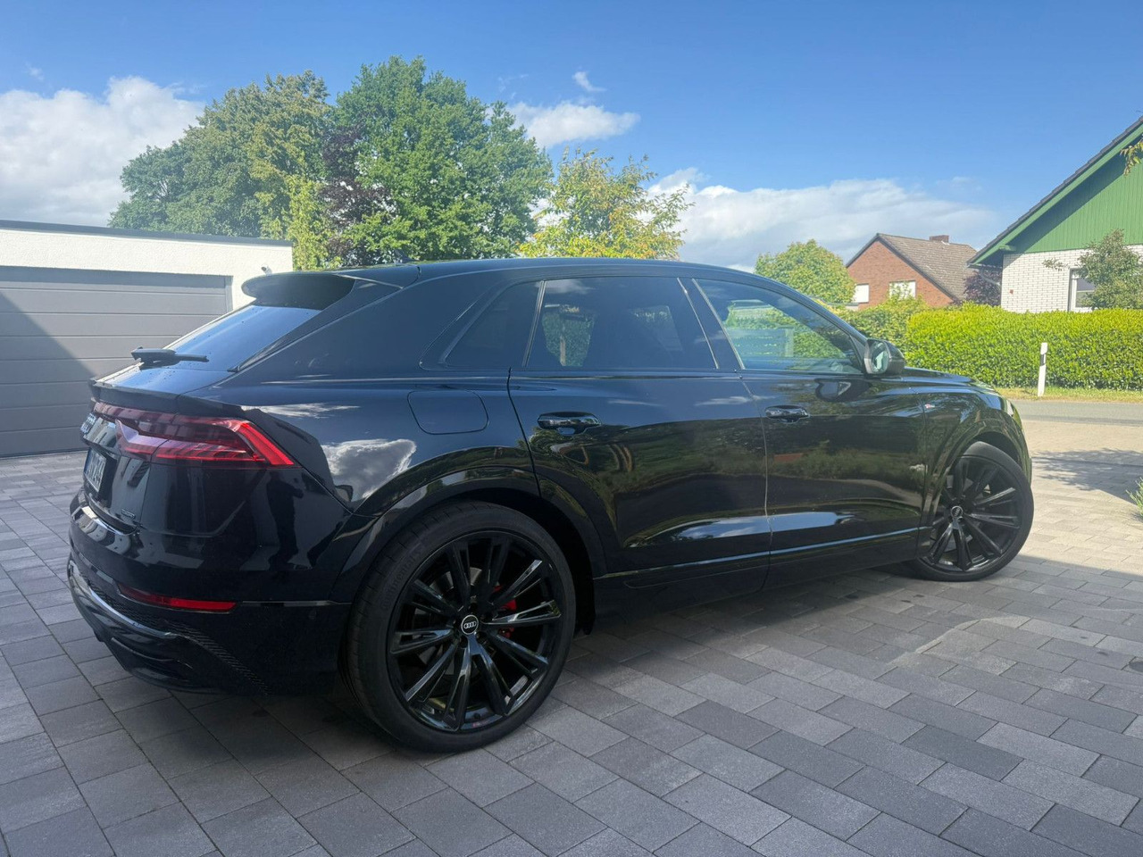 Audi Q8 50 TDI quattro S-Line 1. Hand Vollausstattung - SUVSUV: slika 2 Audi Q8 50 TDI quattro S-Line 1. Hand Vollausstattung - SUVSUV: slika 2