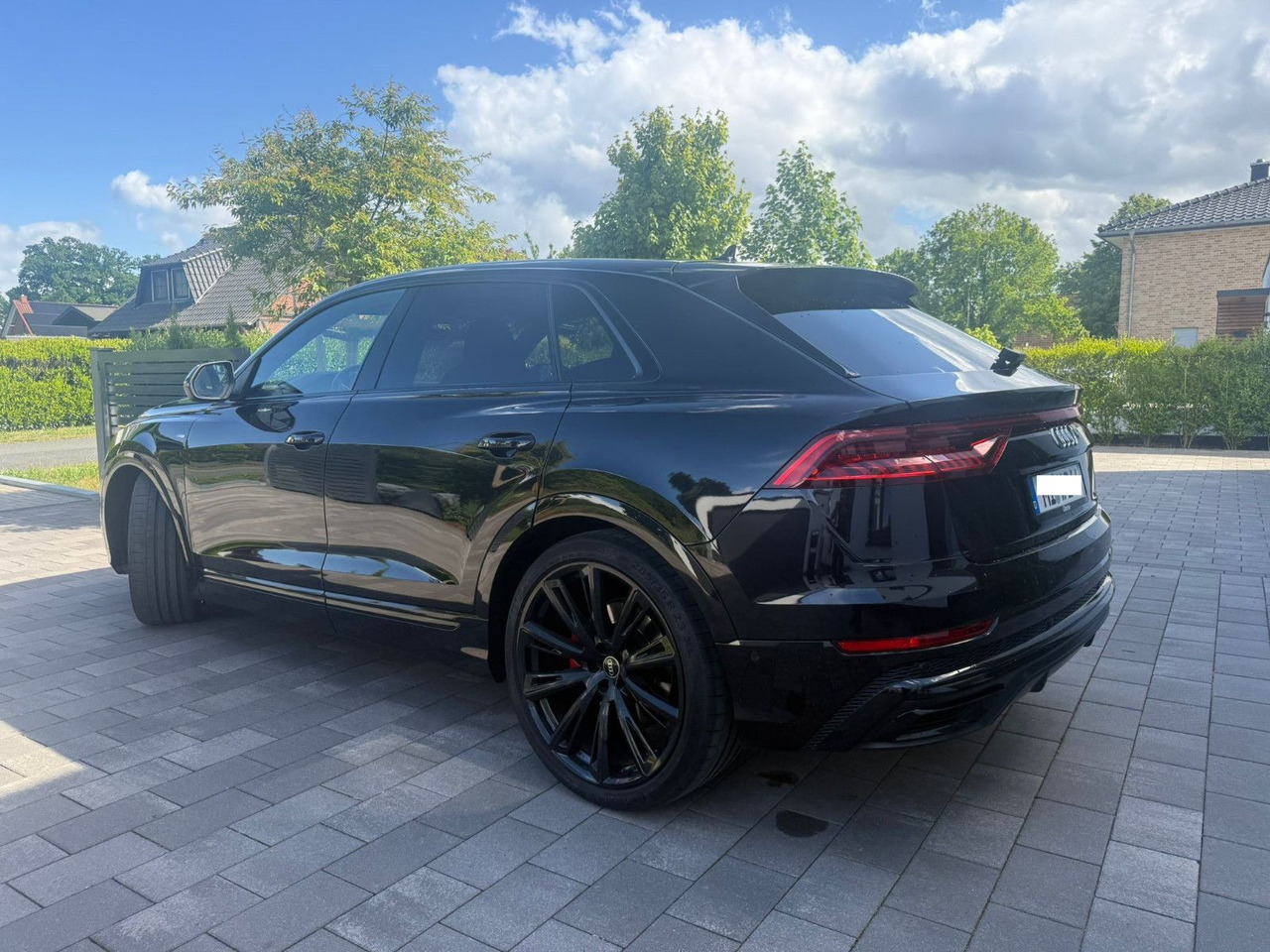 Audi Q8 50 TDI quattro S-Line 1. Hand Vollausstattung - SUVSUV: slika 5 Audi Q8 50 TDI quattro S-Line 1. Hand Vollausstattung - SUVSUV: slika 5