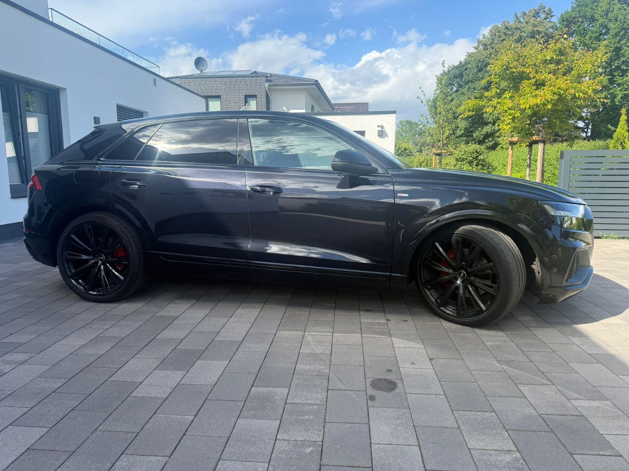 Audi Q8 50 TDI quattro S-Line 1. Hand Vollausstattung - SUVSUV: slika 4 Audi Q8 50 TDI quattro S-Line 1. Hand Vollausstattung - SUVSUV: slika 4