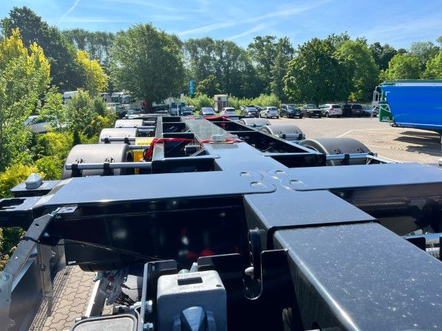 D-TEC Containerchassis Flexitrailer - Poluprikolica za prevoz kontejnera/ Poluprikolica sa promenjivim sandukom: slika 4 D-TEC Containerchassis Flexitrailer - Poluprikolica za prevoz kontejnera/ Poluprikolica sa promenjivim sandukom: slika 4