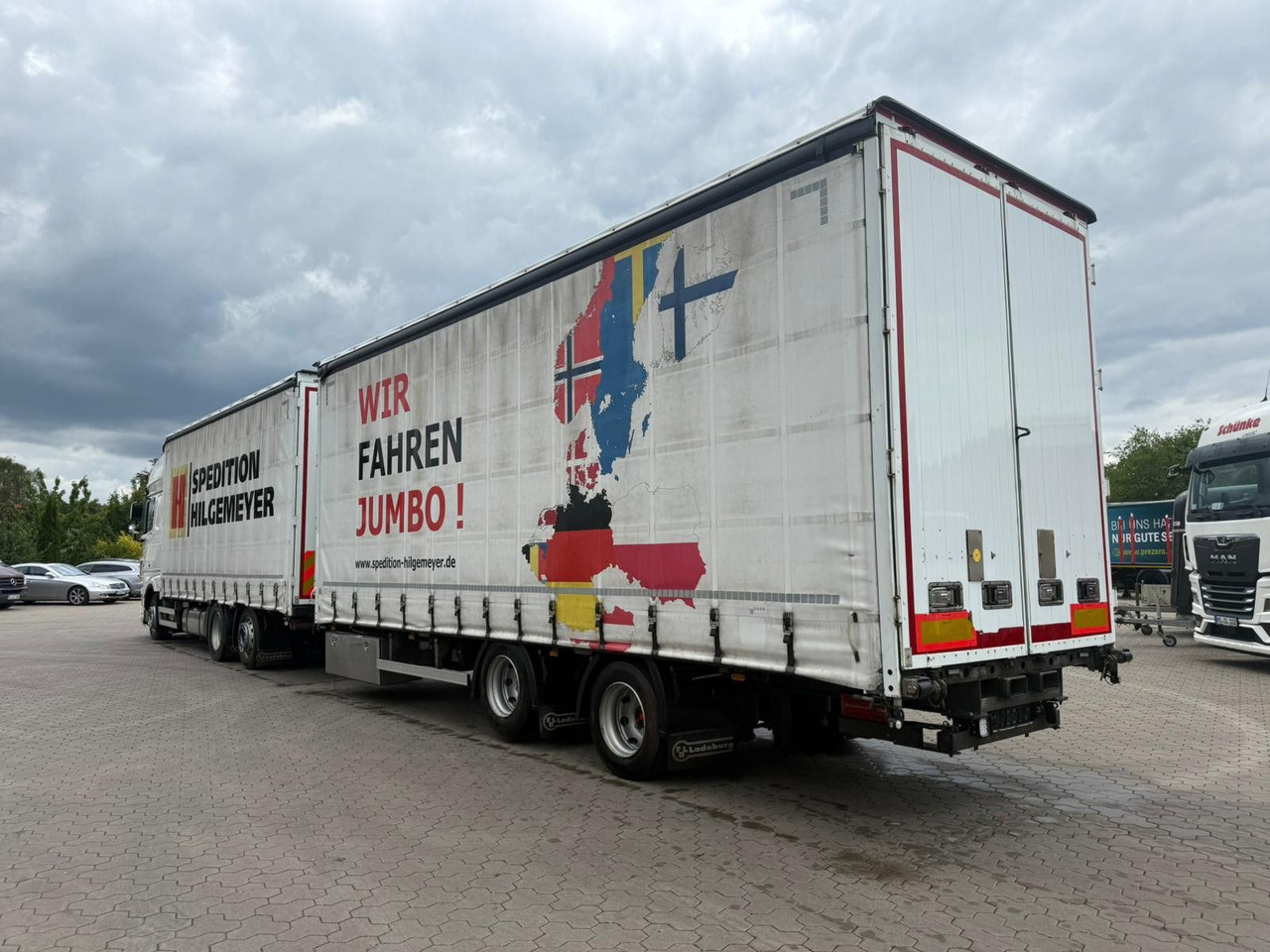 DAF XF 480 FAN LowDeck 6x2 Jumbo Inklusive Anhänger - Kamion sa ceradom: slika 4 DAF XF 480 FAN LowDeck 6x2 Jumbo Inklusive Anhänger - Kamion sa ceradom: slika 4