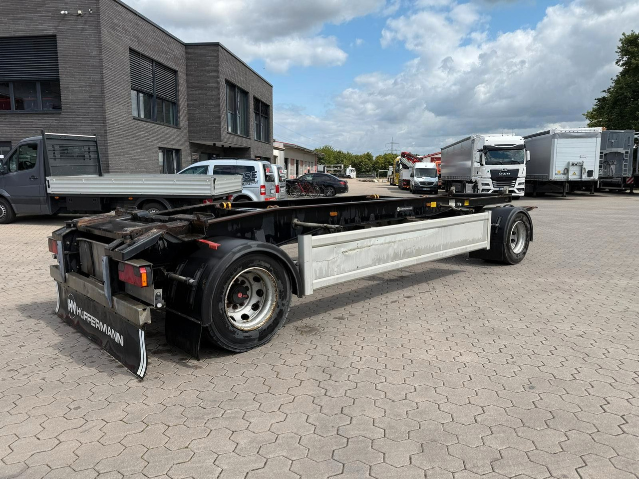 Hüffermann HSM - Containeranhänger + TÜV NEU - Prikolica za prevoz kontejnera/ Prikolica sa promenjivim sandukom: slika 4 Hüffermann HSM - Containeranhänger + TÜV NEU - Prikolica za prevoz kontejnera/ Prikolica sa promenjivim sandukom: slika 4