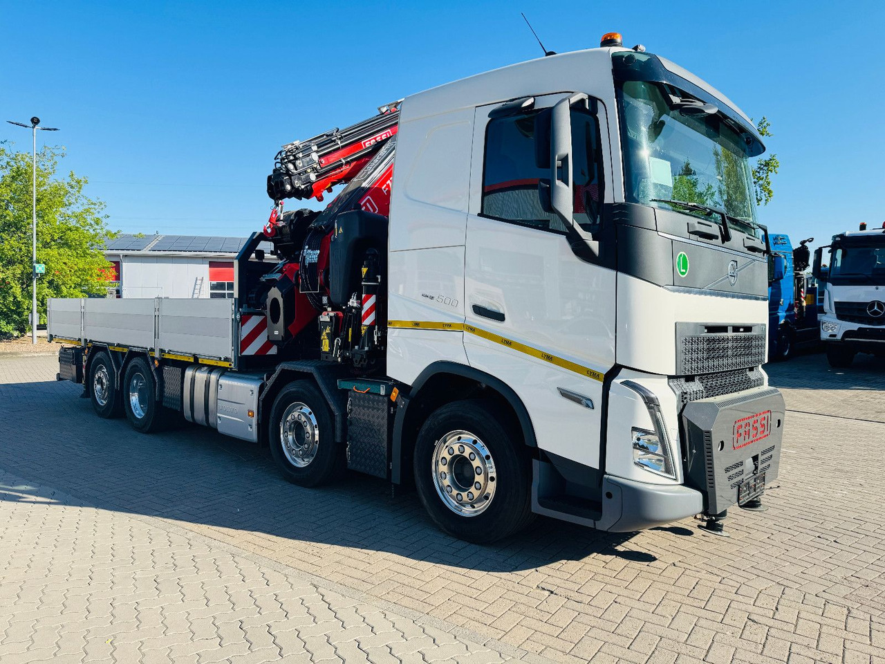 Volvo FH 500 8x2 mit F710RA.2.27 L426 und V20 Winde - Kamion, Kamion sa dizalicom: slika 2 Volvo FH 500 8x2 mit F710RA.2.27 L426 und V20 Winde - Kamion, Kamion sa dizalicom: slika 2