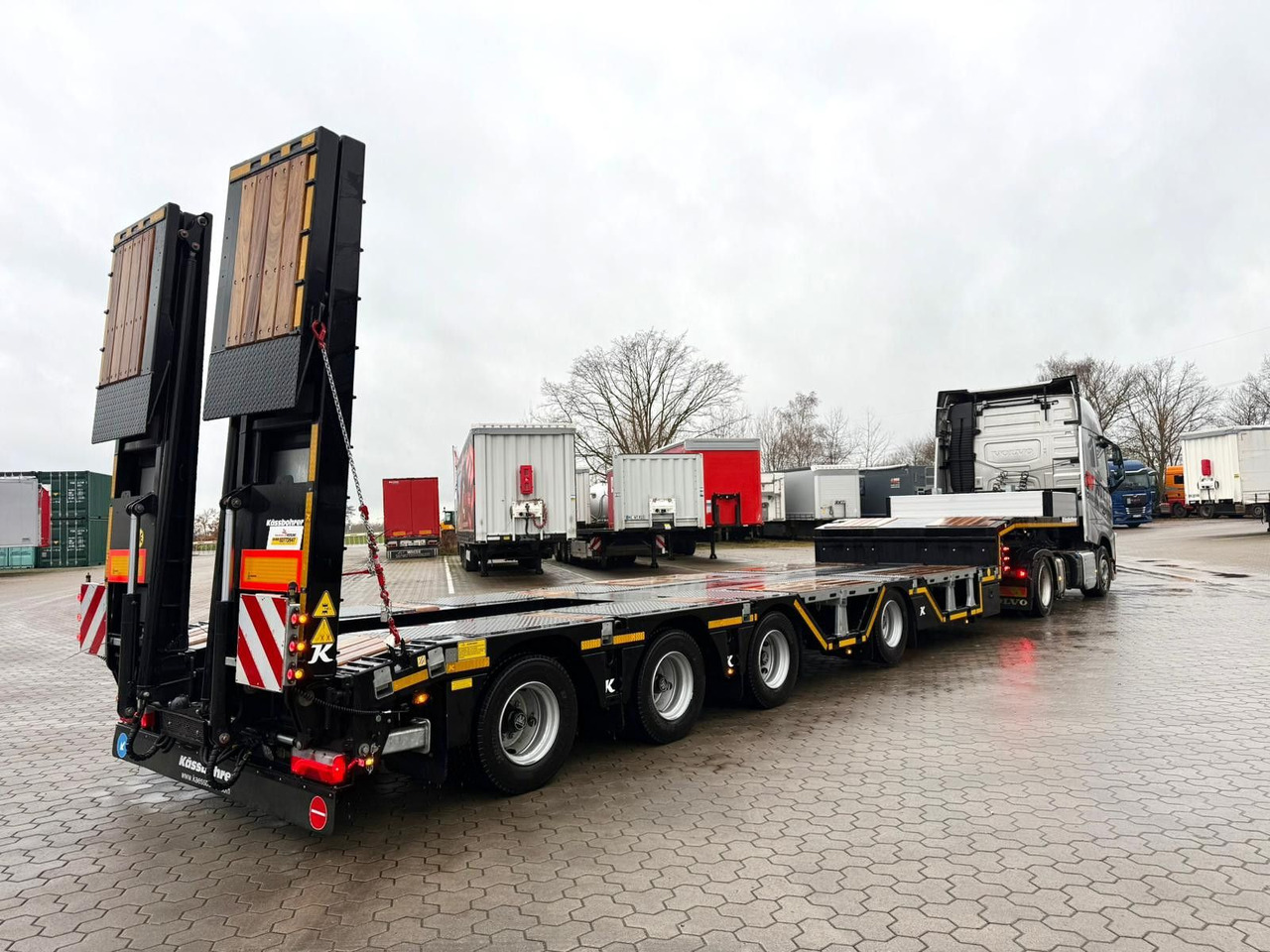 Kässbohrer K.SLA R 4 / 2N 18/40 Tieflader Radmulden tele - Niska poluprikolica za prevoz: slika 2 Kässbohrer K.SLA R 4 / 2N 18/40 Tieflader Radmulden tele - Niska poluprikolica za prevoz: slika 2