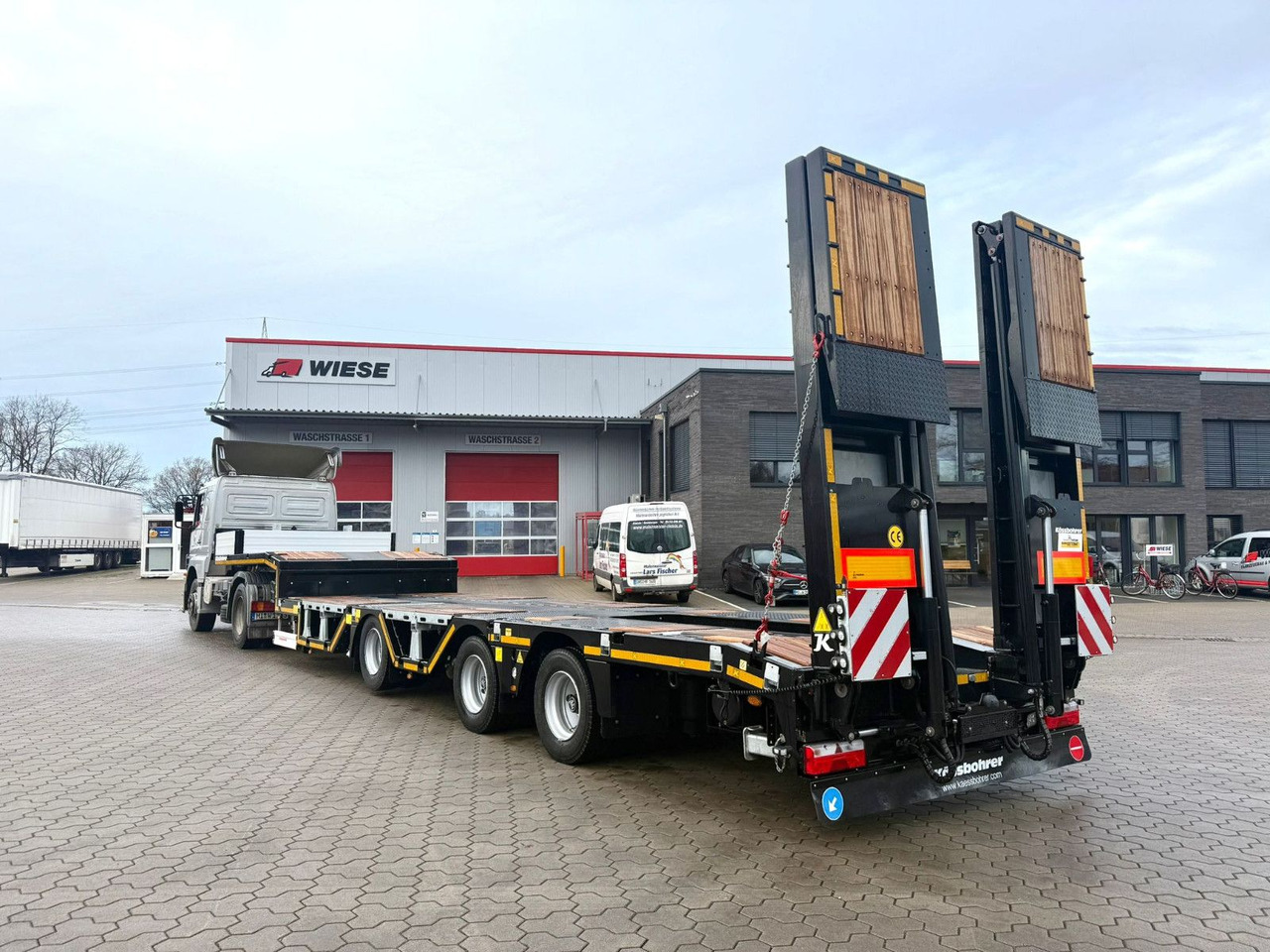 Kässbohrer SLAR3 Tele Tiefbett Radmulden metallisiert - Niska poluprikolica za prevoz: slika 1 Kässbohrer SLAR3 Tele Tiefbett Radmulden metallisiert - Niska poluprikolica za prevoz: slika 1