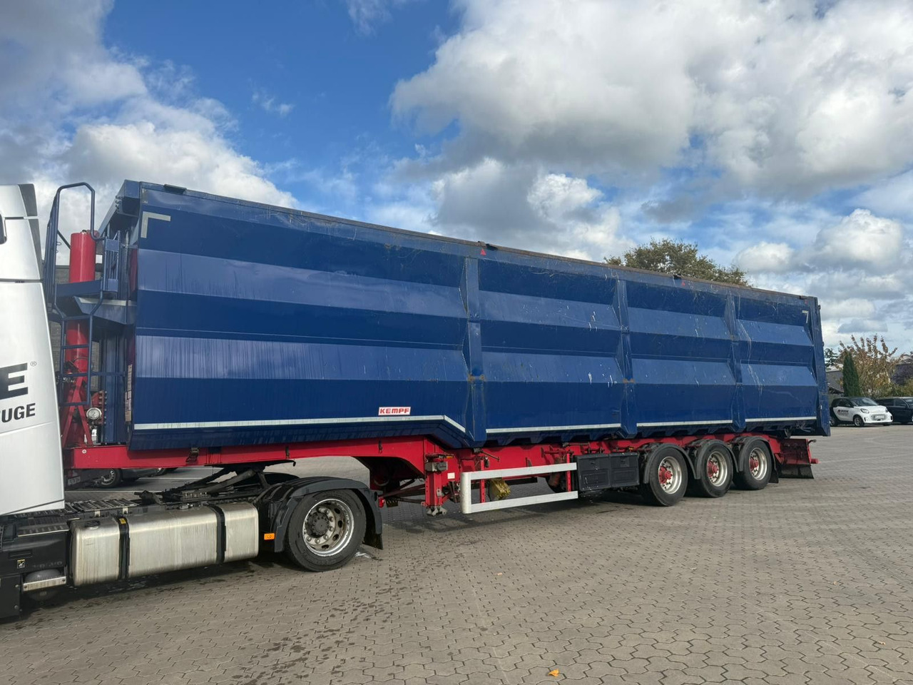 Kempf SKM 35/3 Großraummulde für Schrott 85m³ - Poluprikolica istovarivača: slika 2 Kempf SKM 35/3 Großraummulde für Schrott 85m³ - Poluprikolica istovarivača: slika 2