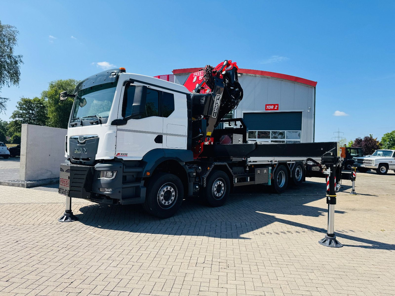 MAN TGS 32.510 mit F710 Frontkran sofort - Kamion sa tovarnim sandukom, Kamion sa dizalicom: slika 2 MAN TGS 32.510 mit F710 Frontkran sofort - Kamion sa tovarnim sandukom, Kamion sa dizalicom: slika 2