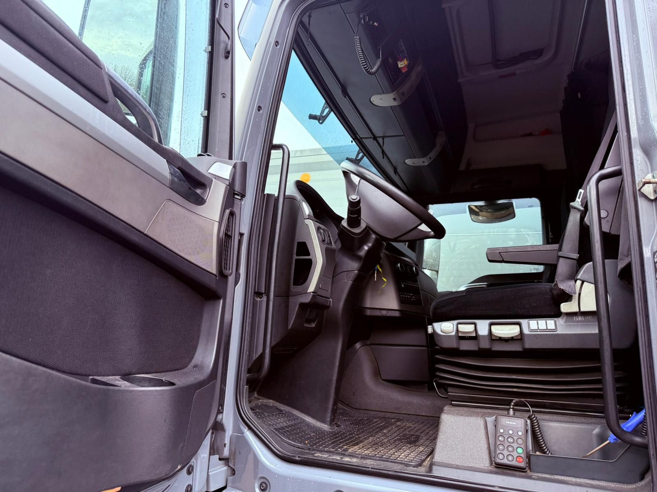 MAN TGX 18.440 LL Volumen LKW mit Staplerhalterung MAN TGX 18.440 LL Volumen LKW mit Staplerhalterung - Kamion sa ceradom: slika 5 MAN TGX 18.440 LL Volumen LKW mit Staplerhalterung MAN TGX 18.440 LL Volumen LKW mit Staplerhalterung - Kamion sa ceradom: slika 5