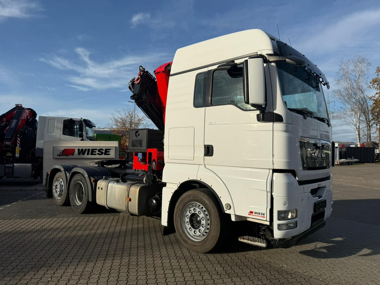 MAN TGX 26.440 6x2 mit HMF 3000-5 Kran Top Zustand - Kamion sa dizalicom: slika 3 MAN TGX 26.440 6x2 mit HMF 3000-5 Kran Top Zustand - Kamion sa dizalicom: slika 3