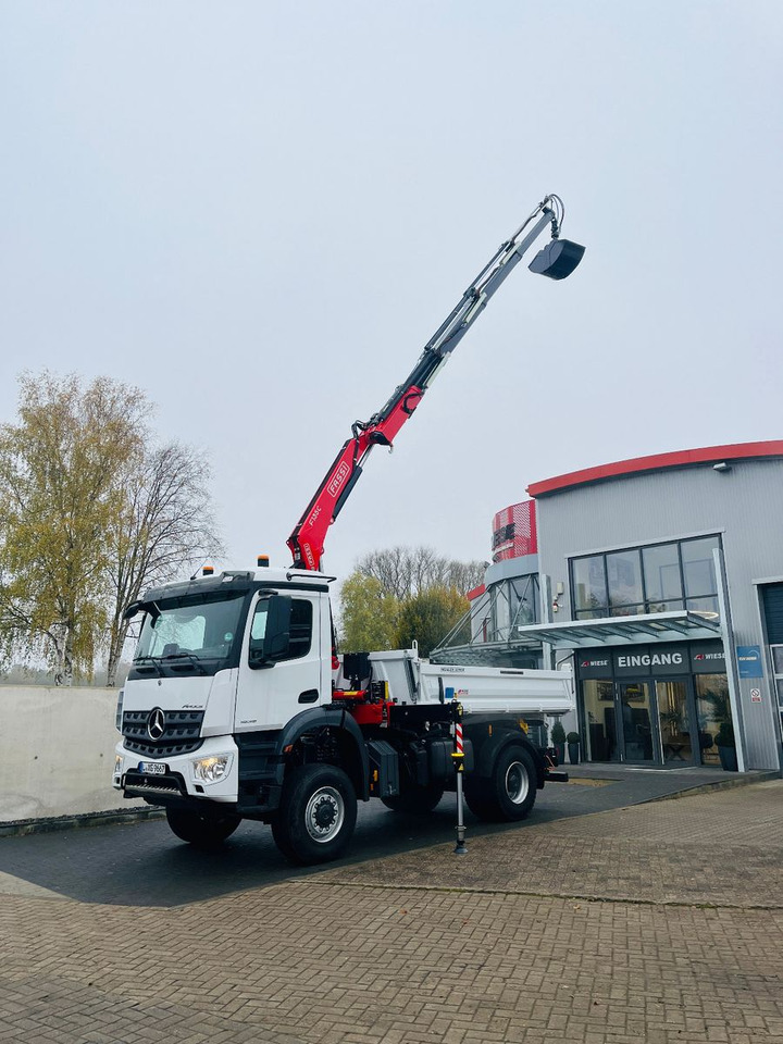Mercedes-Benz Arocs 1835 4x4 Meiller Fassi F135 Kran Kipper - Istovarivač, Kamion sa dizalicom: slika 4 Mercedes-Benz Arocs 1835 4x4 Meiller Fassi F135 Kran Kipper - Istovarivač, Kamion sa dizalicom: slika 4