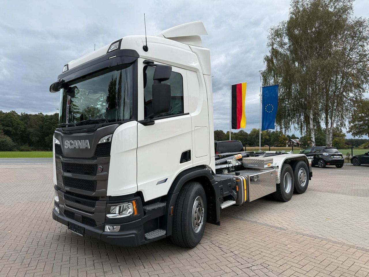 Scania R460 6x2 - Abrollkipper - Sofort Verfügbar! - Kamion sa hidrauličnom kukom: slika 1 Scania R460 6x2 - Abrollkipper - Sofort Verfügbar! - Kamion sa hidrauličnom kukom: slika 1