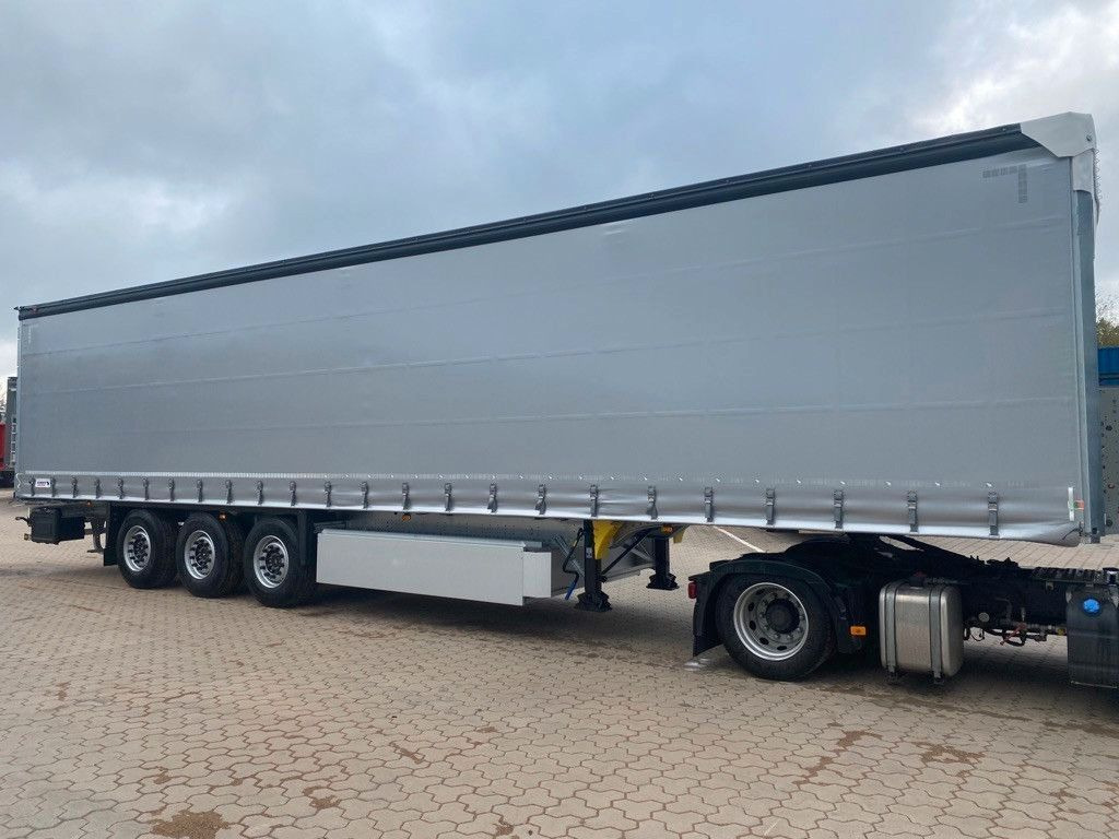 Schmitz Cargobull SCS 24/L Speed Curtain - Poluprikolica sa ceradom: slika 2 Schmitz Cargobull SCS 24/L Speed Curtain - Poluprikolica sa ceradom: slika 2
