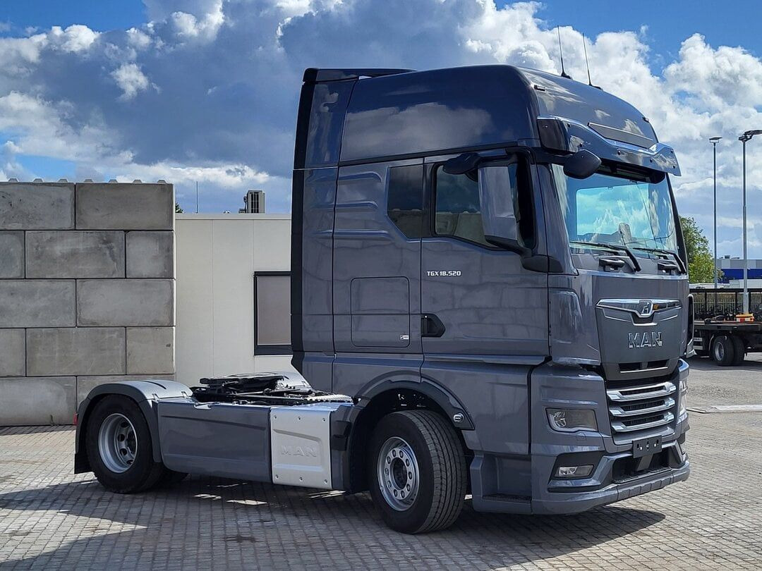 MAN TGX 18.520 GX 4x2 BL SA Euro 6 Sofort Verfügbar - Tegljač: slika 2 MAN TGX 18.520 GX 4x2 BL SA Euro 6 Sofort Verfügbar - Tegljač: slika 2