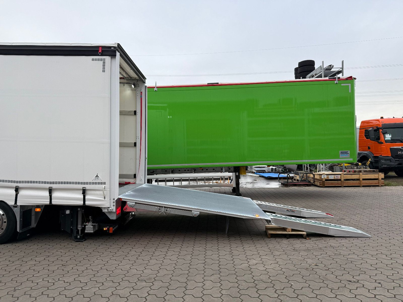 Volvo FH 500 8x2 Arbeitsbühnen Transporter LBW 9t - Šlep vozilo: slika 3 Volvo FH 500 8x2 Arbeitsbühnen Transporter LBW 9t - Šlep vozilo: slika 3